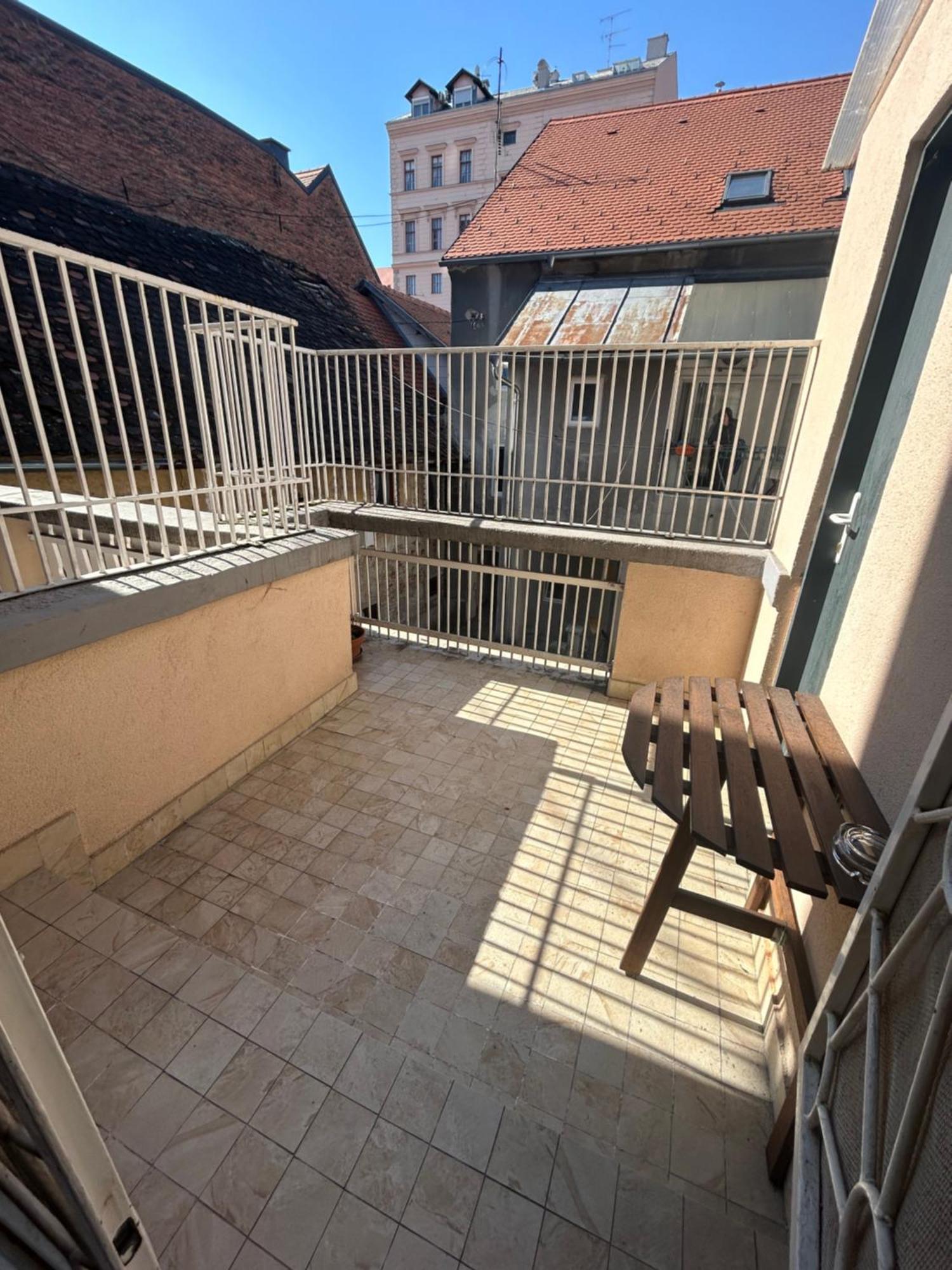 Very Close Studio Apartment Ζάγκρεμπ Εξωτερικό φωτογραφία